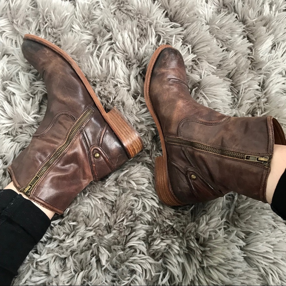 Juicy Couture Brown Leather Ankle Boots